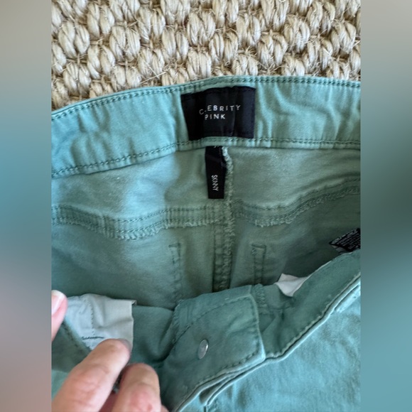 Celebrity Pink Green Teal Skinny Straight Leg Jean Leggings Jeggings Size 3/26 - Picture 6 of 6